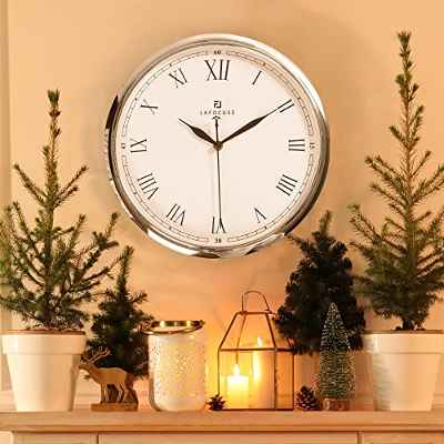 Lafocuse Reloj de Pared Blanco Moderno Silencioso Navidad, Números Romanos Elegante, Reloj Clasico sin Tictac Decorativo Oficina Dormitorio Sala 30 cm